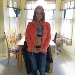 Meet your Posher, Tina